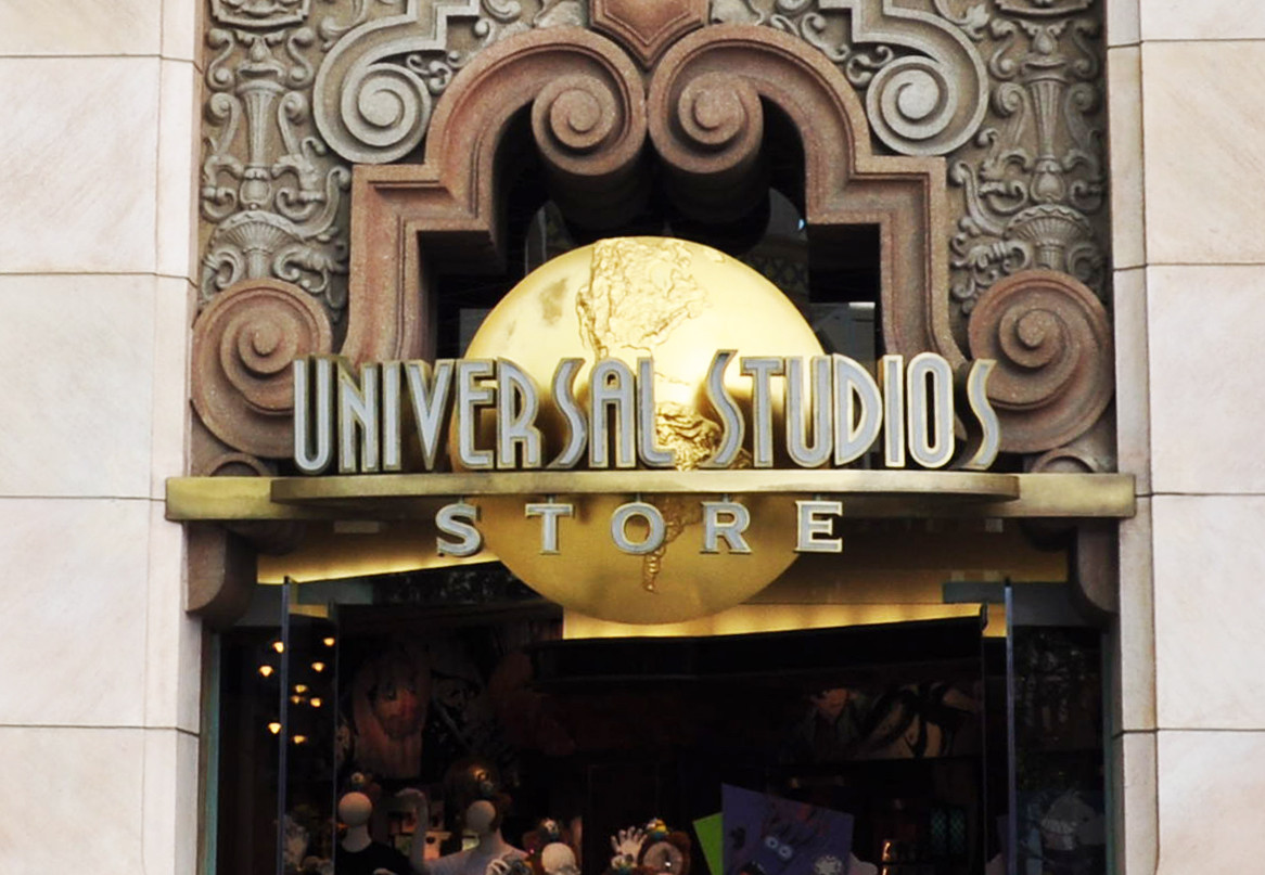 Usj ユニバーサルスタジオストア攻略 お土産やハリポタグッズが買えるユニバ最大のショップ