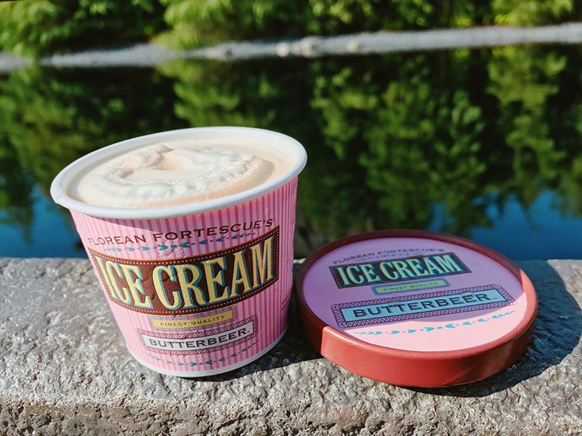 バタービール味のアイス キャステル Castel ディズニー情報