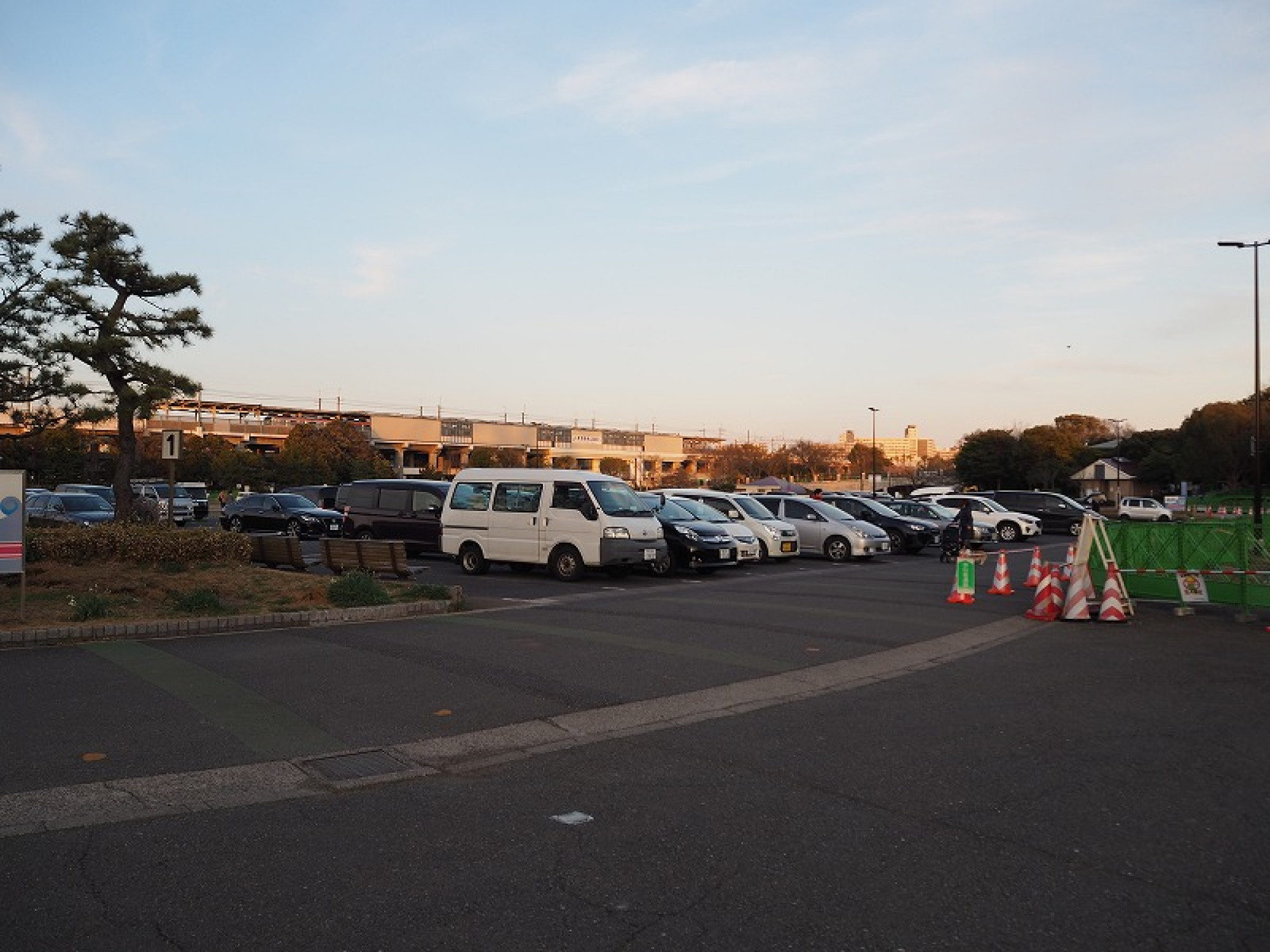 葛西臨海公園の第1駐車場 キャステル Castel ディズニー情報