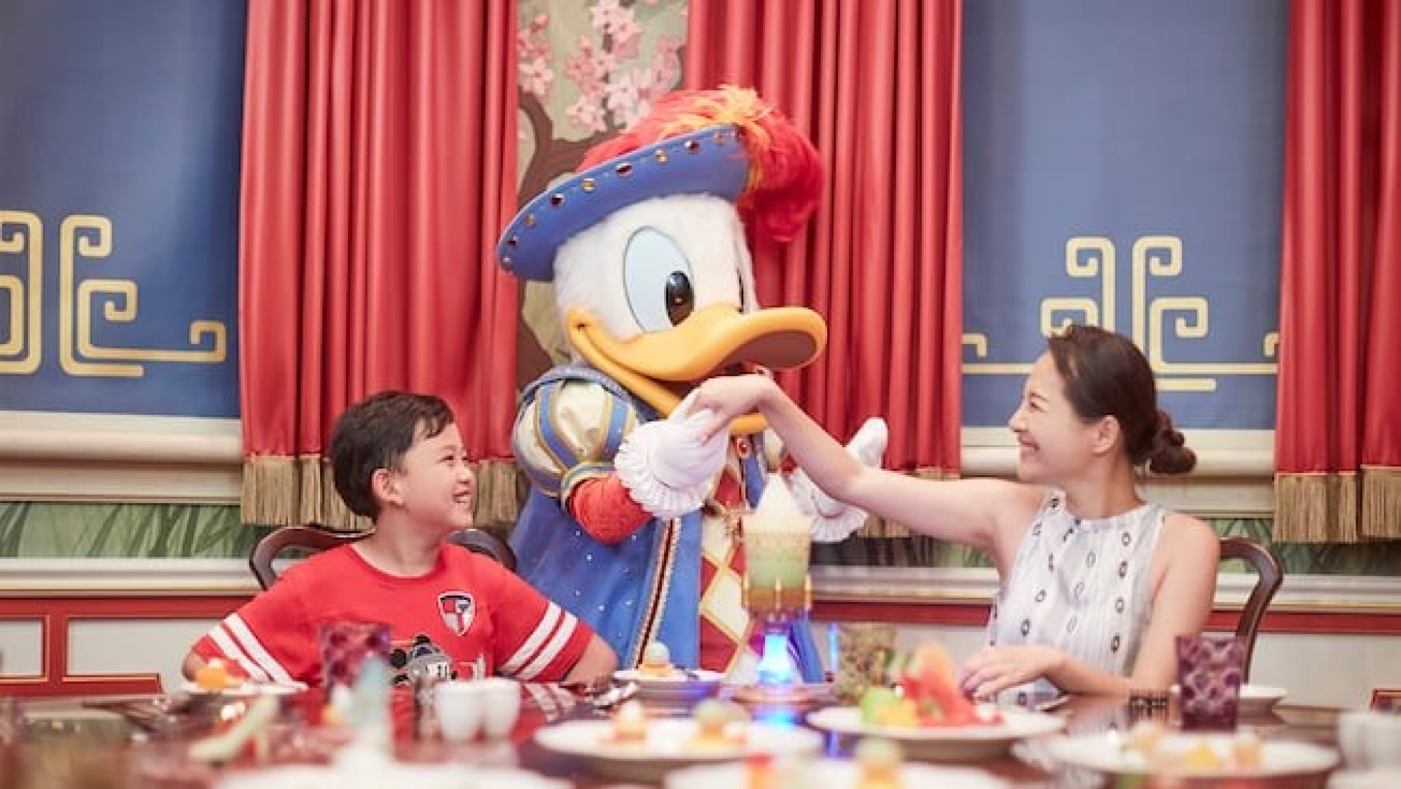 ロイヤル バンケット ホール キャステル Castel ディズニー情報