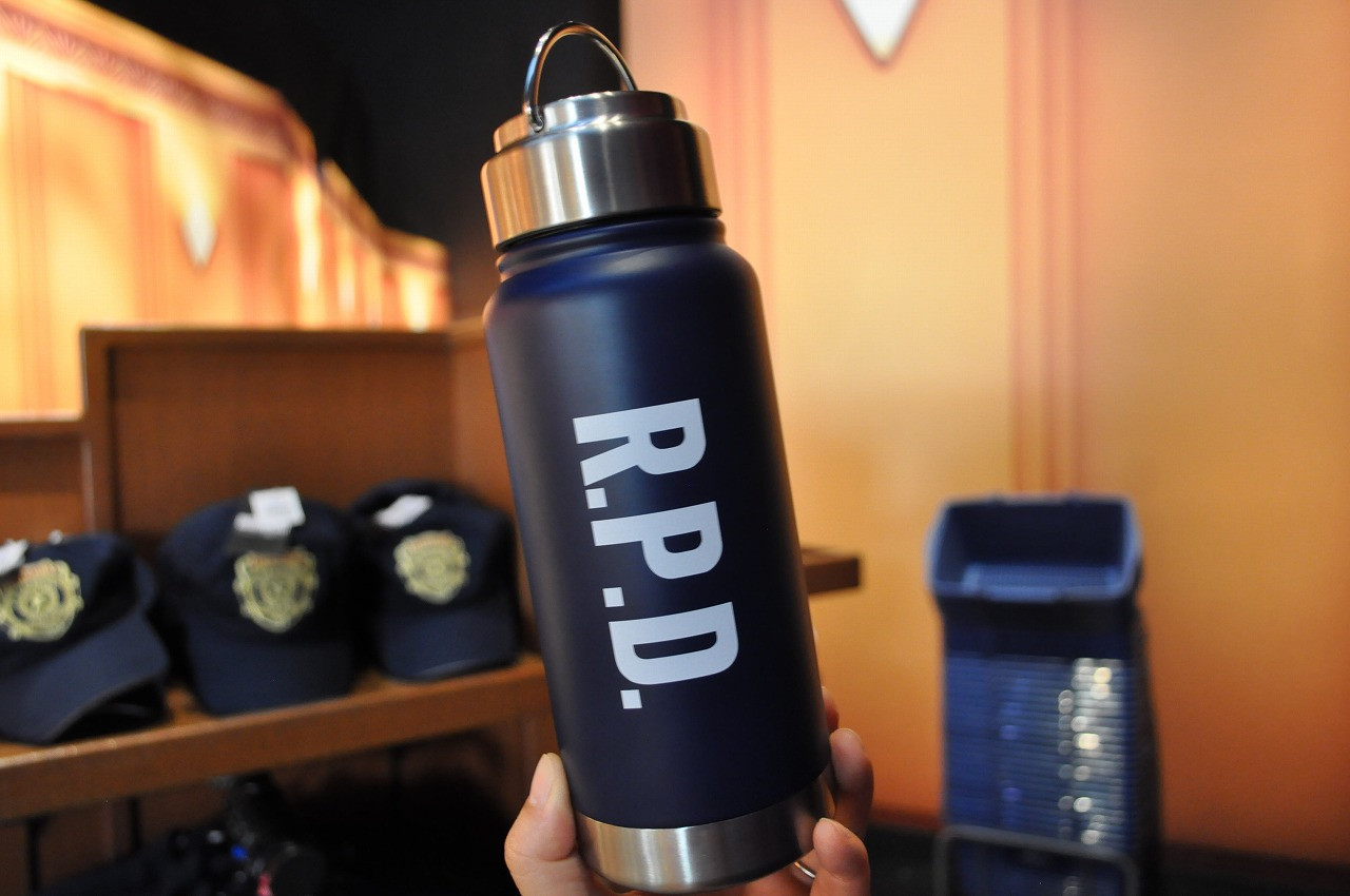 バイオハザード ザ エクストリーム ドリンクボトル キャステル Castel ディズニー情報