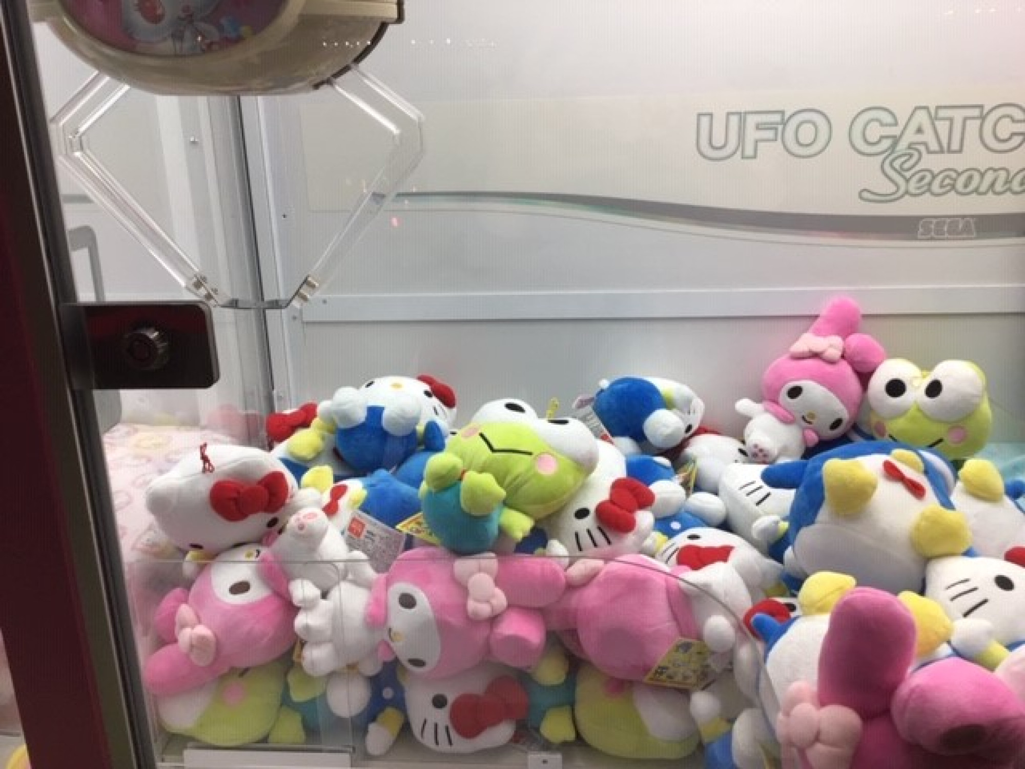 ピューロランドのクレーンゲーム キャステル Castel ディズニー情報