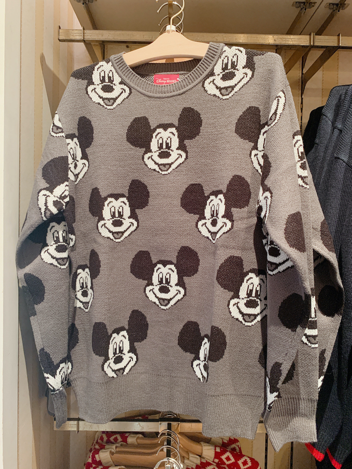 ミッキー総柄セーター キャステル Castel ディズニー情報