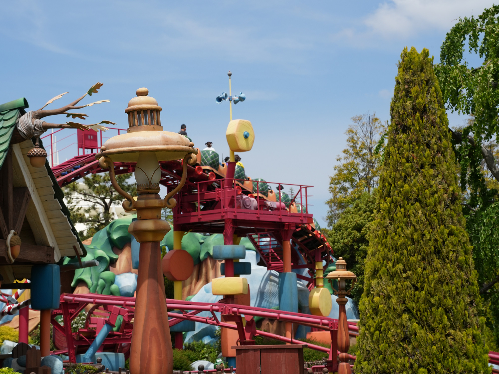 ガジェットのゴーコースター キャステル Castel ディズニー情報 ガジェットのゴーコースター キャステル Castel ディズニー情報