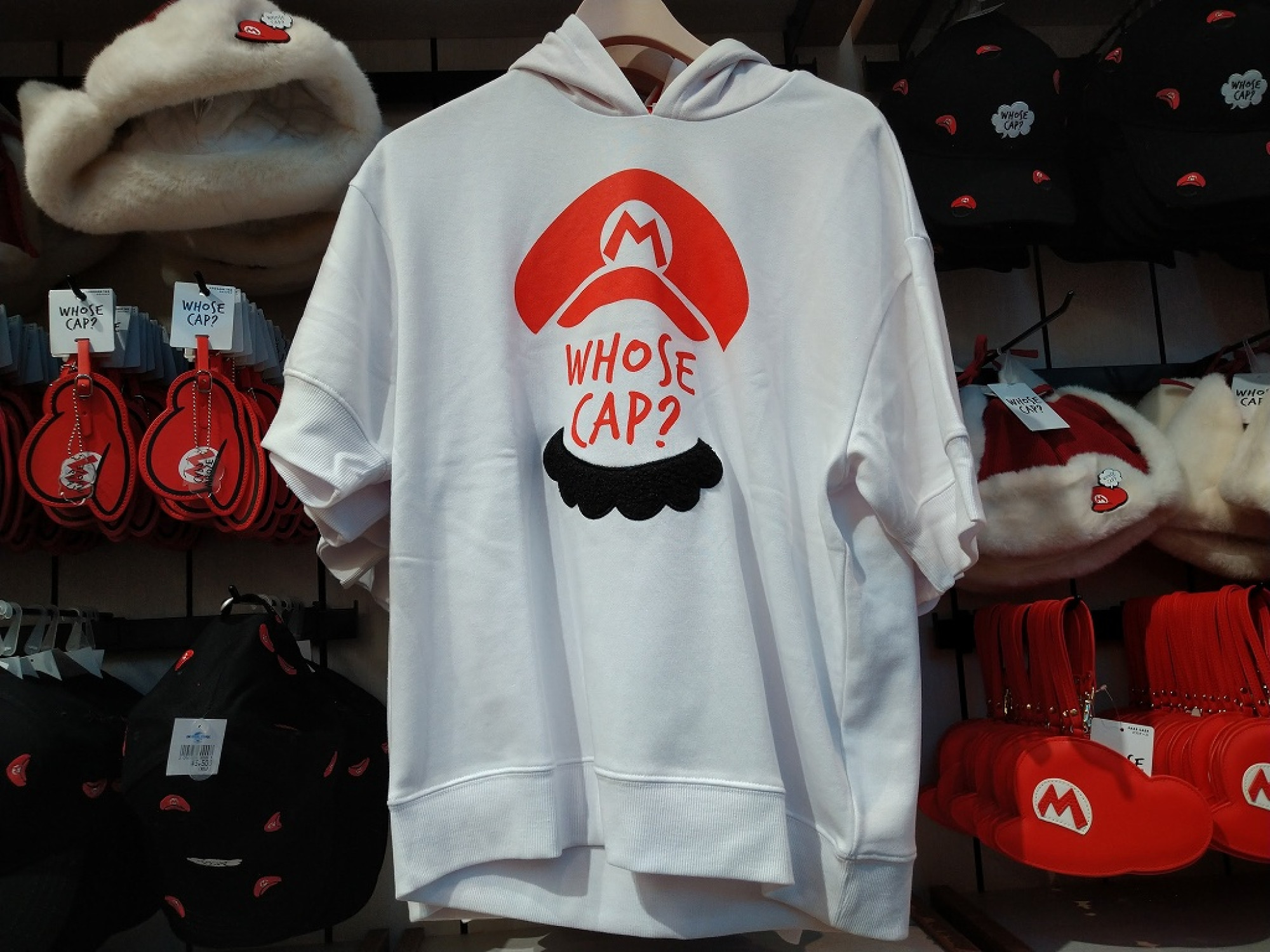 マリオの半袖パーカー キャステル Castel ディズニー情報