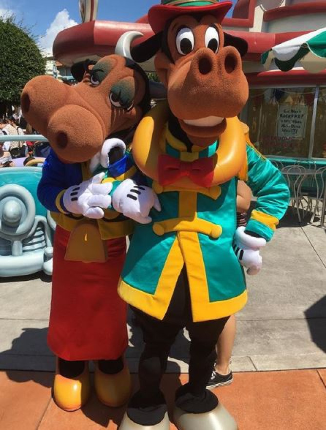 心に強く訴えるディズニーランド で 会える キャラクター ディズニー画像