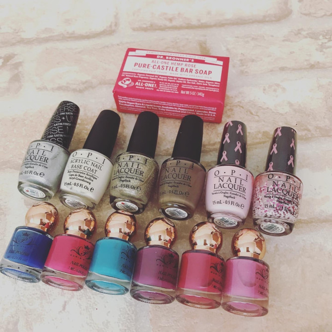 コスメグッズ