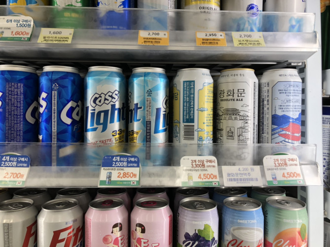 コンビニのアルコール売り場