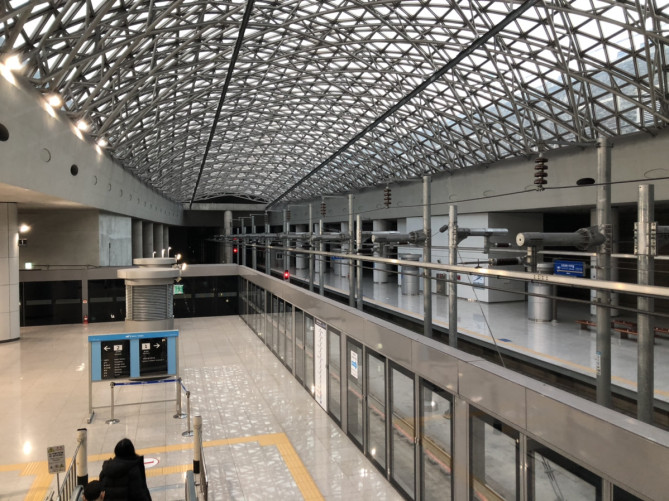 仁川空港の空港鉄道駅ホーム