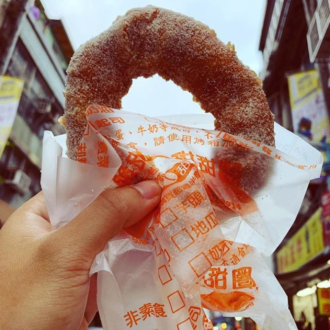 脆皮鮮奶甜甜圈　