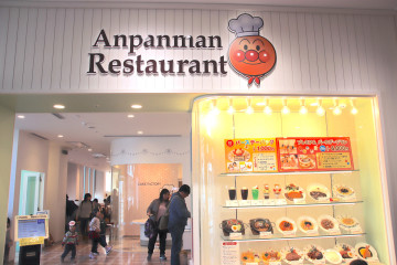 【横浜】アンパンマンミュージアムのレストランを紹介！メニュー、混雑、予約方法、フードコートも♪