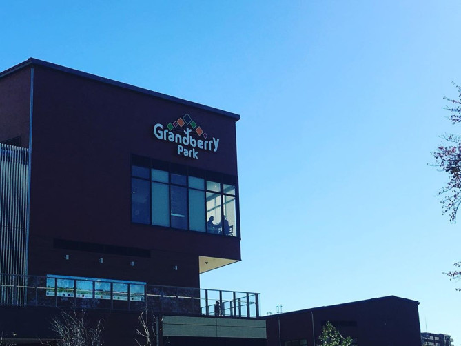 南町田グランベリーパーク外観