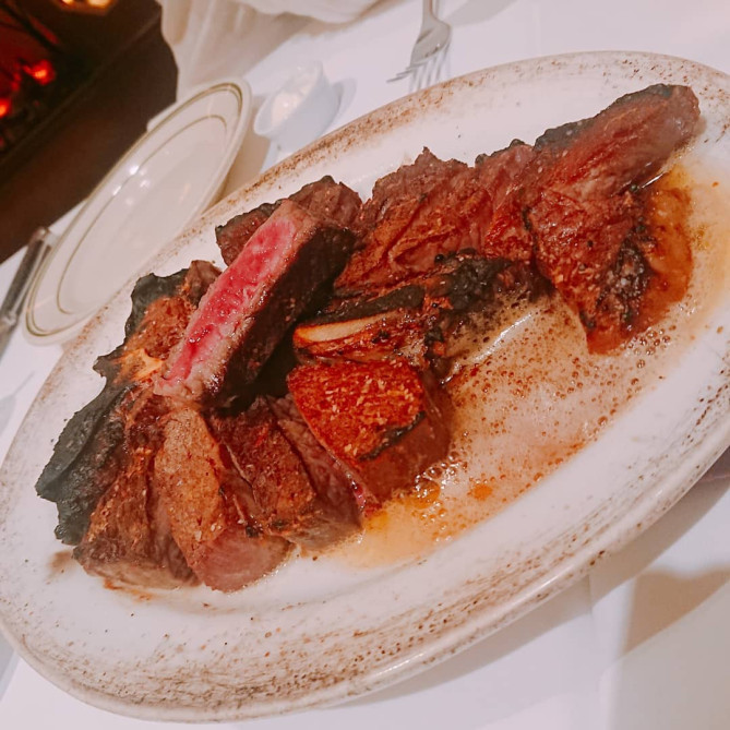 ベンジャミンステーキハウス