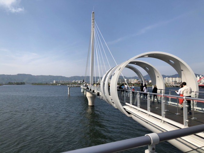 韓国最長の長さを誇る昭陽江スカイウォーク