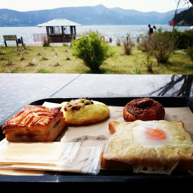 ベーカリー＆テーブル箱根