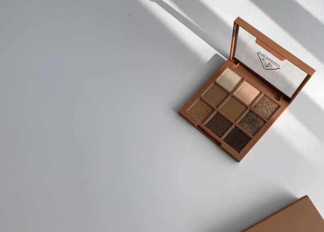 3CEのマルチアイカラーパレット