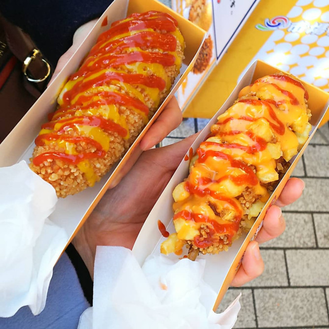 市場ホットドッグ