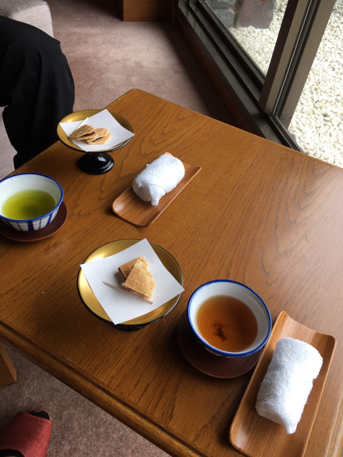 お着き菓子・星のあかり箱根