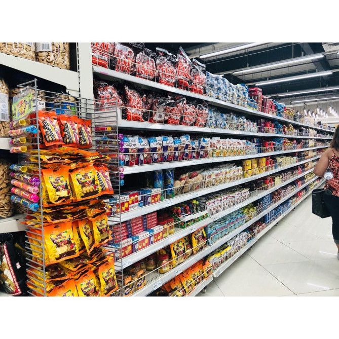 METRO SUPERMARKET(メトロスーパーマーケット)　お菓子売り場