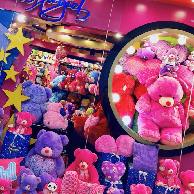 Bluemagic(ブルーマジック)　アヤラモール店