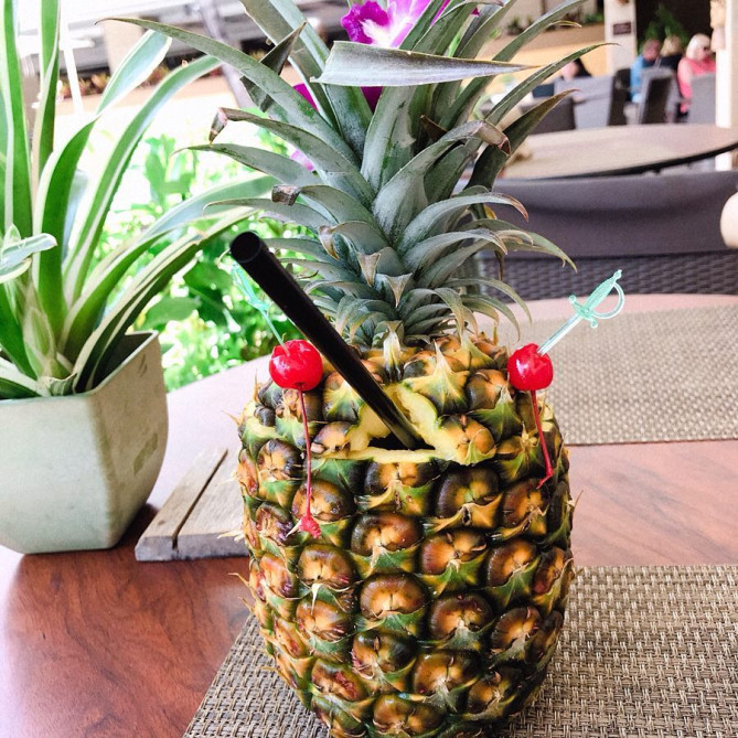 SPLASH BAR　Princess Pineapple