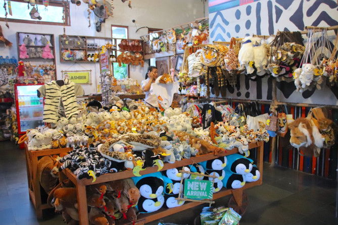 お土産・グッズ