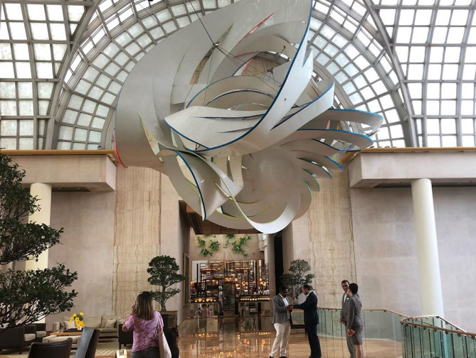 アートで溢れるリッツカールトン