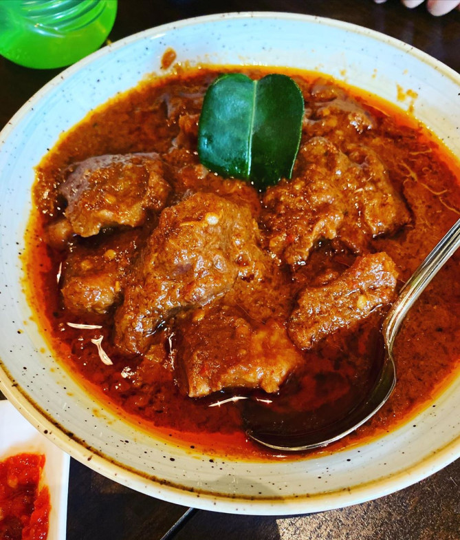 ブルージンジャーのビーフレンダン