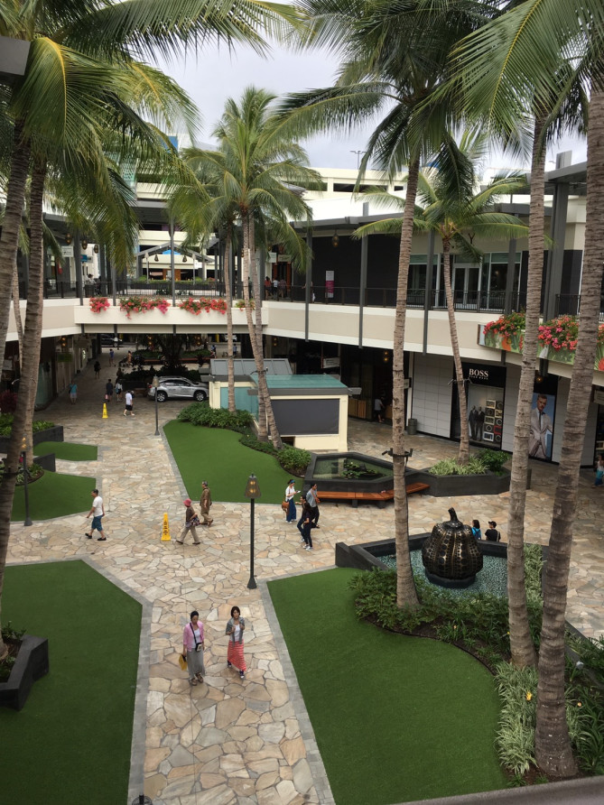 ハワイ定番のお土産ショップはどこ？