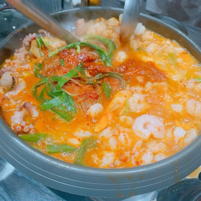 ヨプの王豚塩焼 熟成肉専門店 新大久保本店