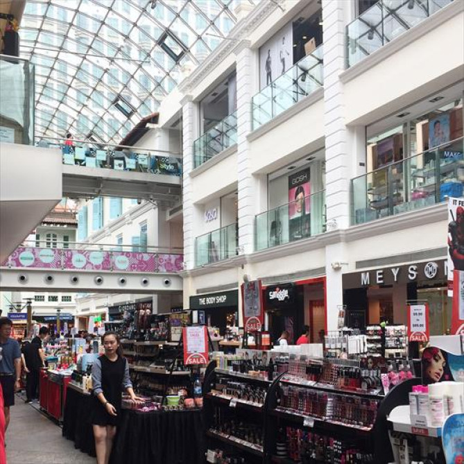 「ブギス・ファンクション」のワゴンショップ