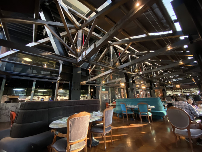 宮原眼科のレストラン