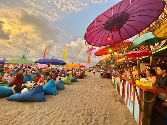 スミニャックビーチ