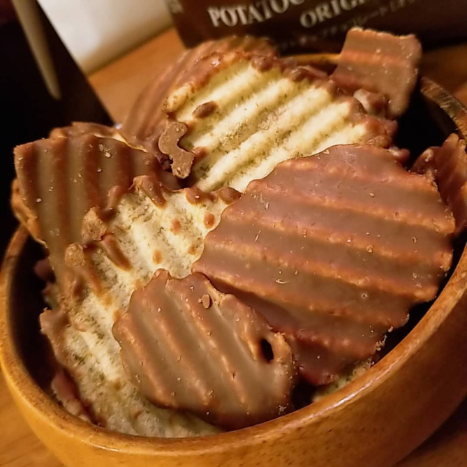 ポテトチップチョコレート