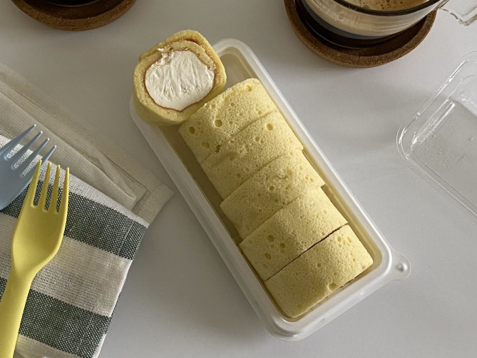 CUのもちロール