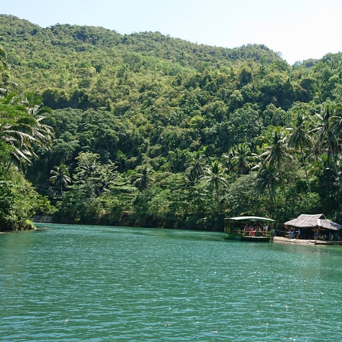 ロボック川クルーズ