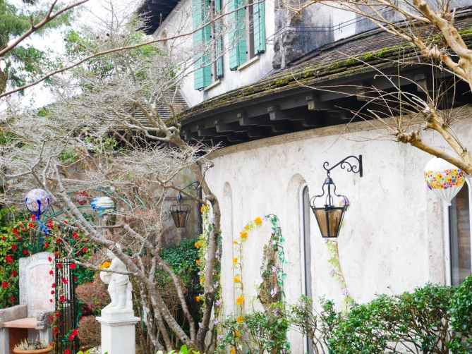 箱根ガラスの森美術館