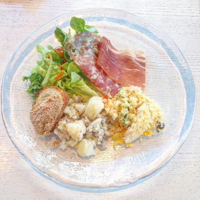 クッチーナカフェ オリーヴァ