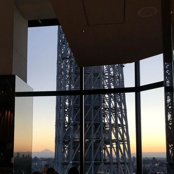レストラン内から見える東京スカイタワー