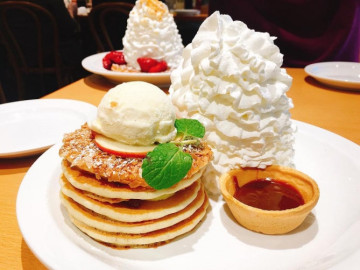 【神奈川】SNSで人気のパンケーキ5選！チョコかけ放題やふわふわの生地を味わえるお店も♪