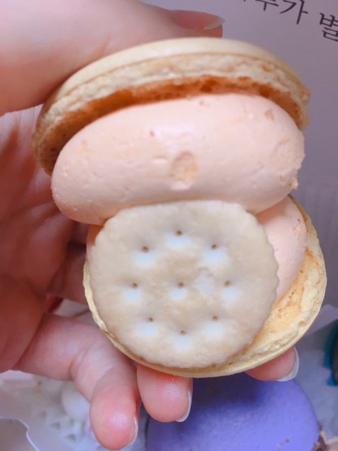 チェダーチーズマカロン