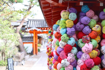 【京都】SNS映えする八坂庚申堂ガイド！カラフルでかわいい写真スポットが女子旅に人気♪