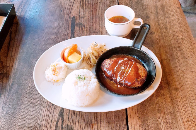 数量限定メニューのランチプレート