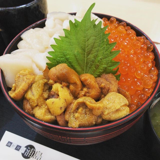 海鮮丼の浦島