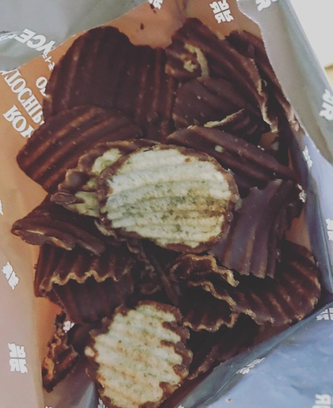 ポテトチップスチョコレートオリジナル