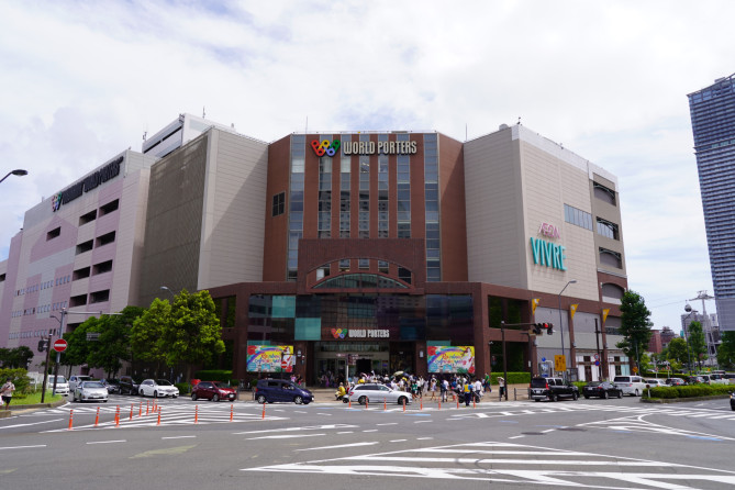 横浜ワールドポーターズ