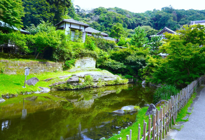 円覚寺:妙香池