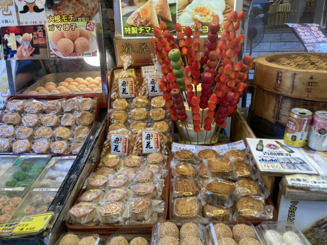 大珍楼売店のいちご飴