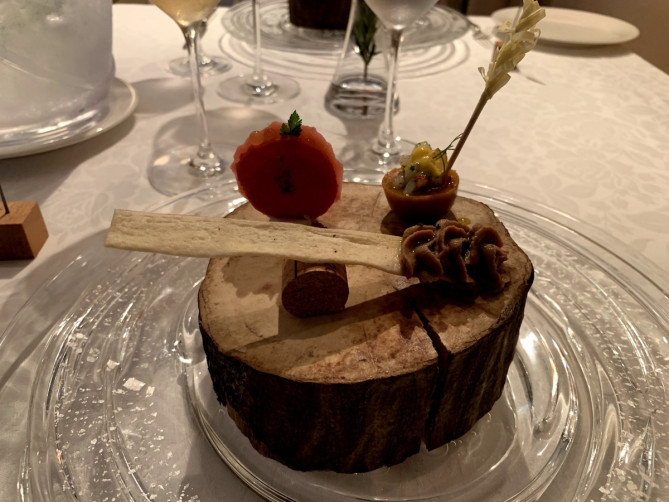 アミューズ(オーベルジュオーミラドー)