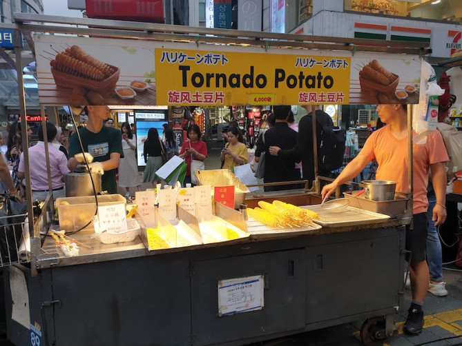 トルネードポテト